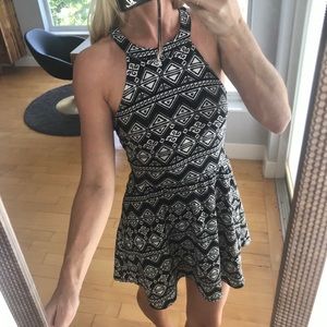 Halterneck Patterned mini dress